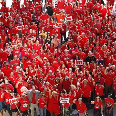 <b>UTLA Members Ready to Strike</b>