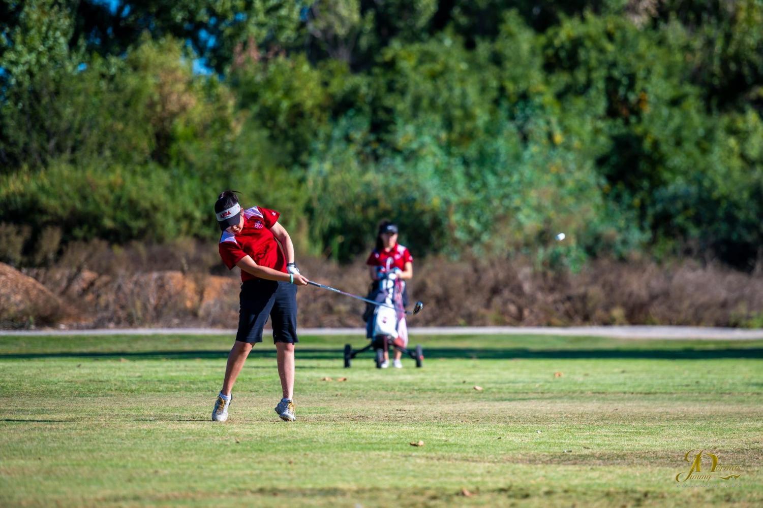 Girls Golf Takes it Home