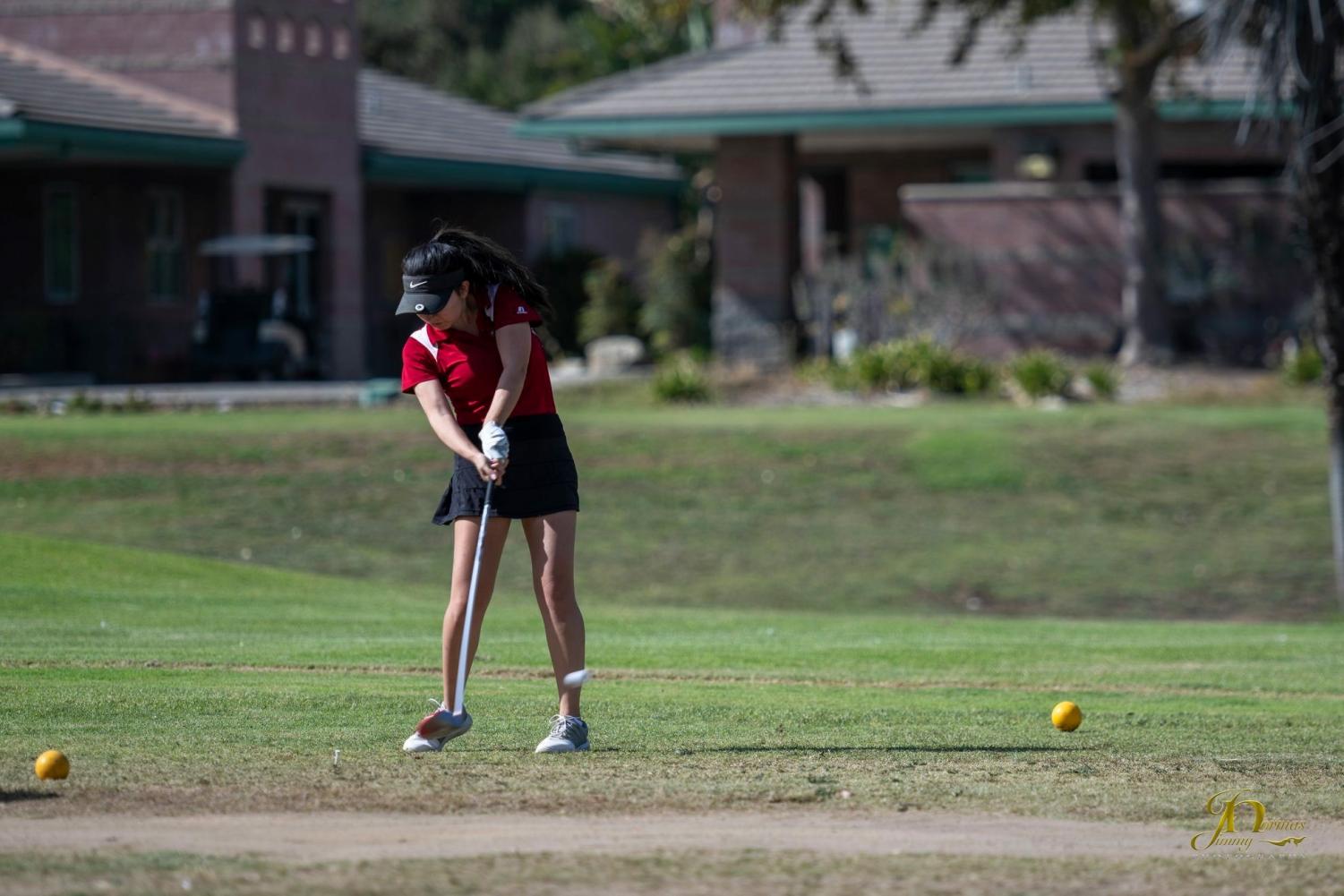 Girls Golf Takes it Home