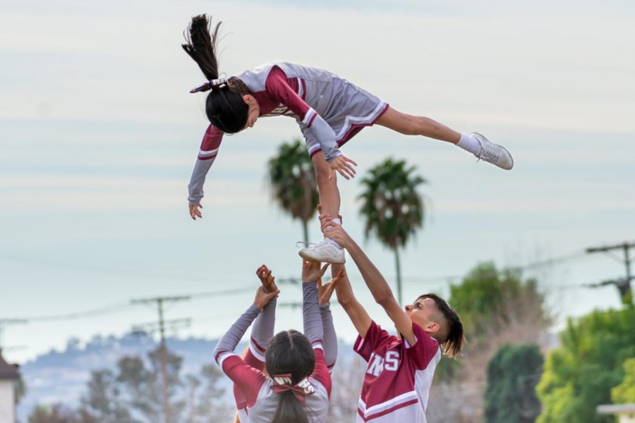 VNHS Cheerleaders performing at pep rally