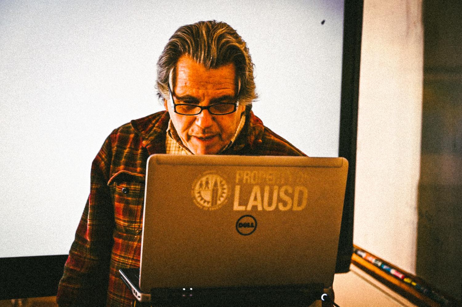 PHOTO STORY | Teaching from campus during a pandemic