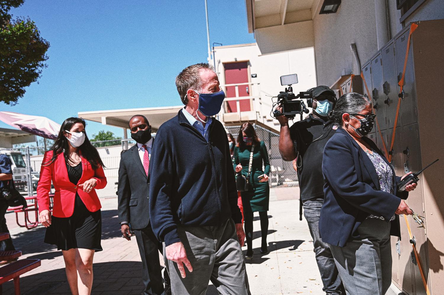 LAUSD Superintendent Austin Beutner and CED Superintendent Tony Thurmond visit campus