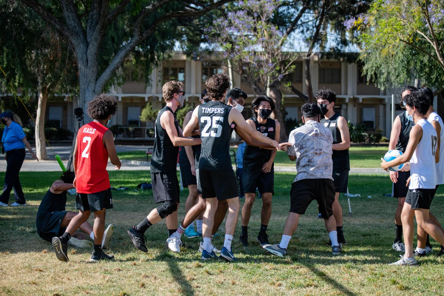 VOLLEYBALL PLAYOFFS | 3-1 Wolves eliminate the Patriots