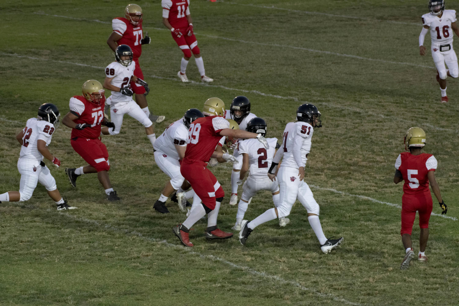 FOOTBALL | New squad starts their season with a disappointing loss at home