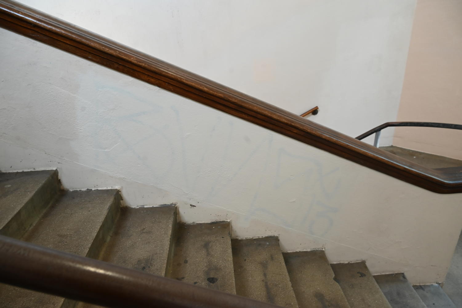 Gang-related vandalism spotted on campus
