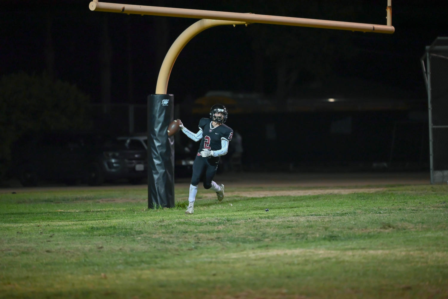 FOOTBALL | The Tigers maul the Wolves in our own backyard