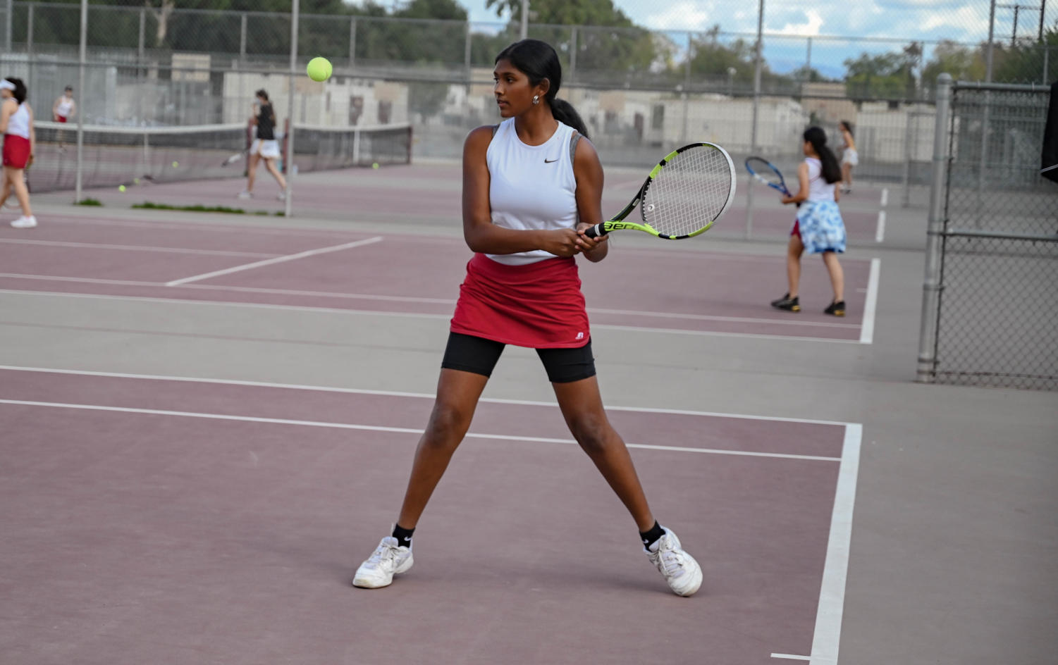 TENNIS | Girls varsity squad lose their final game at home against the San Fernando Tigers