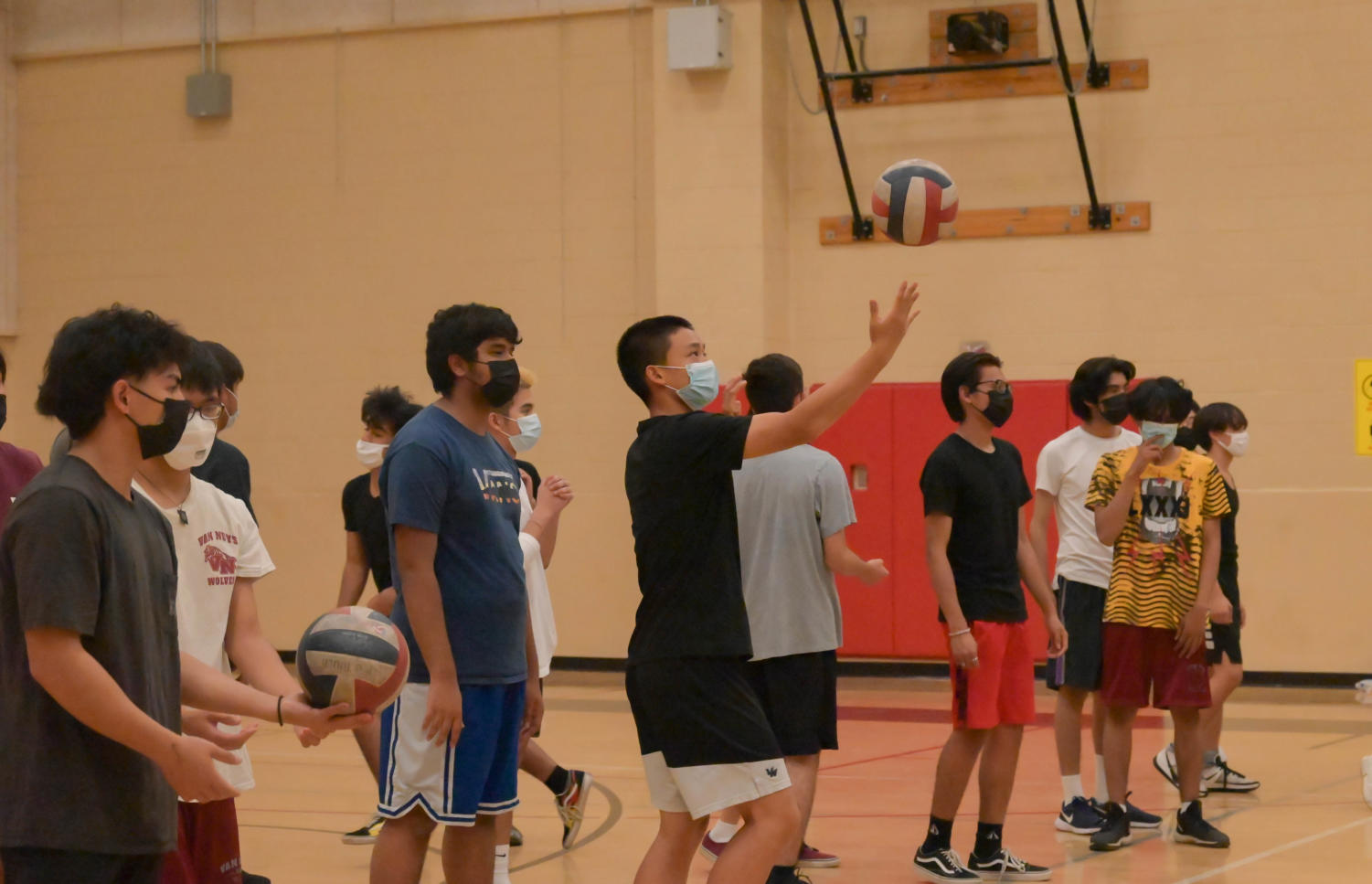 VOLLEYBALL | Boys team candidates have big shoes to fill