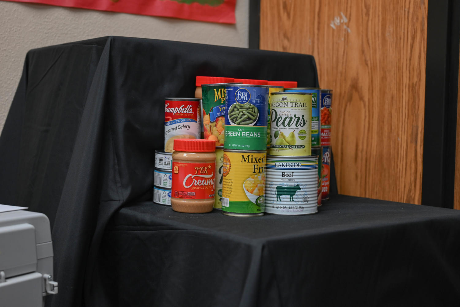 ASB seeks donations for a local food pantry