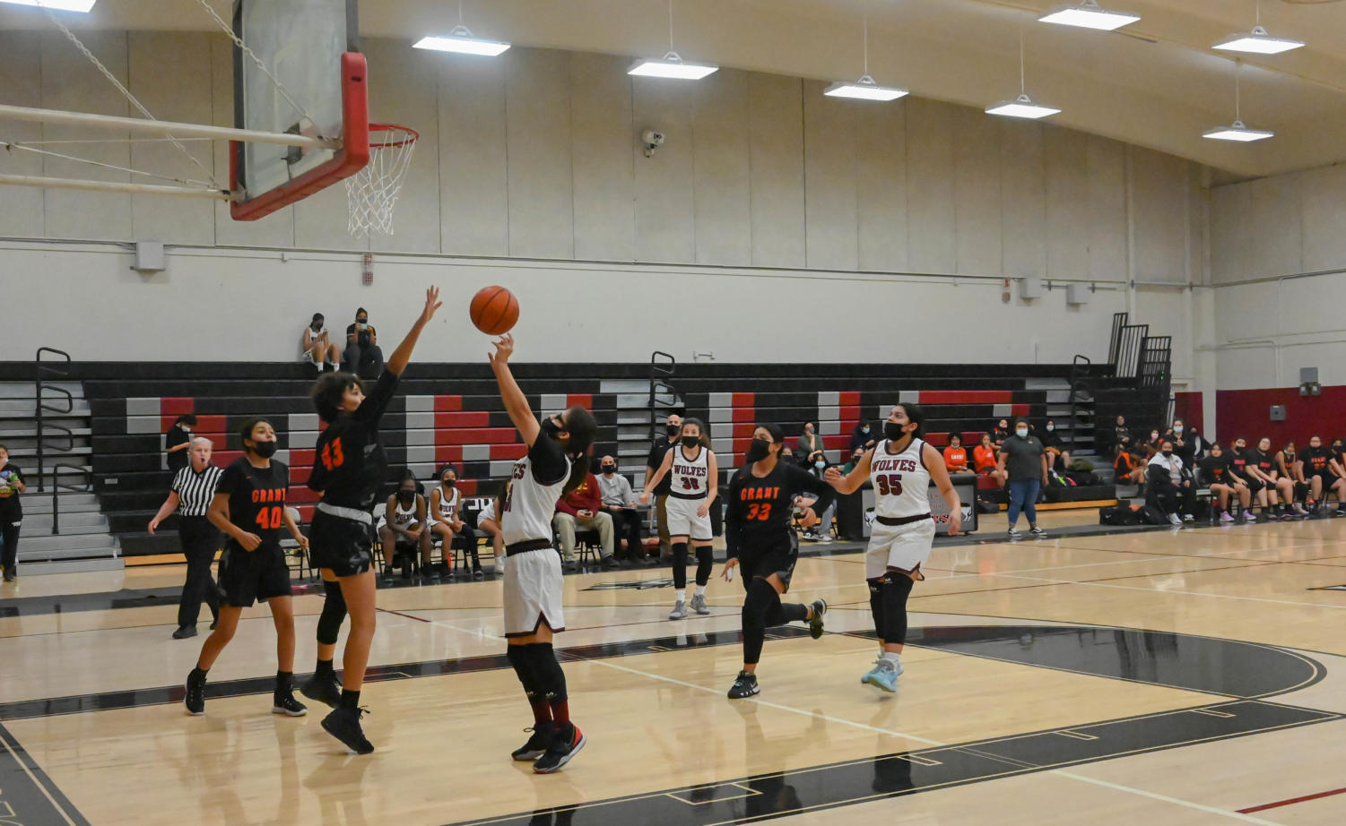 GIRLS BASKETBALL | Wolves start the season with a 2-2 record