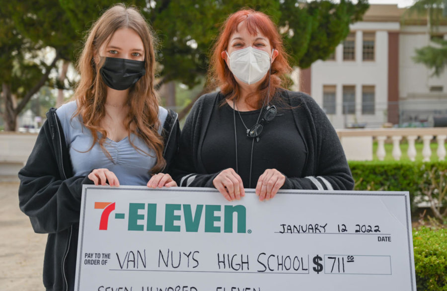 Librarian Ms. Suzanne Osman and her Period 1 Library Aid Dana 
Shegolevsky receives a grant from a new 7/11 store that just opened on Van Nuys Blvd and Vose St. 
