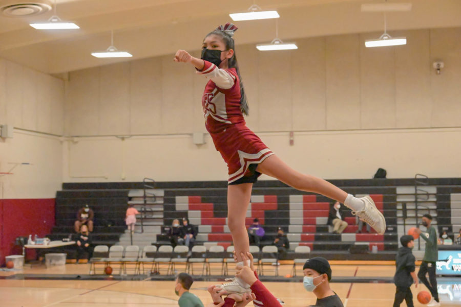 BOYS BASKETBALL | Wolves are headed to the final stage