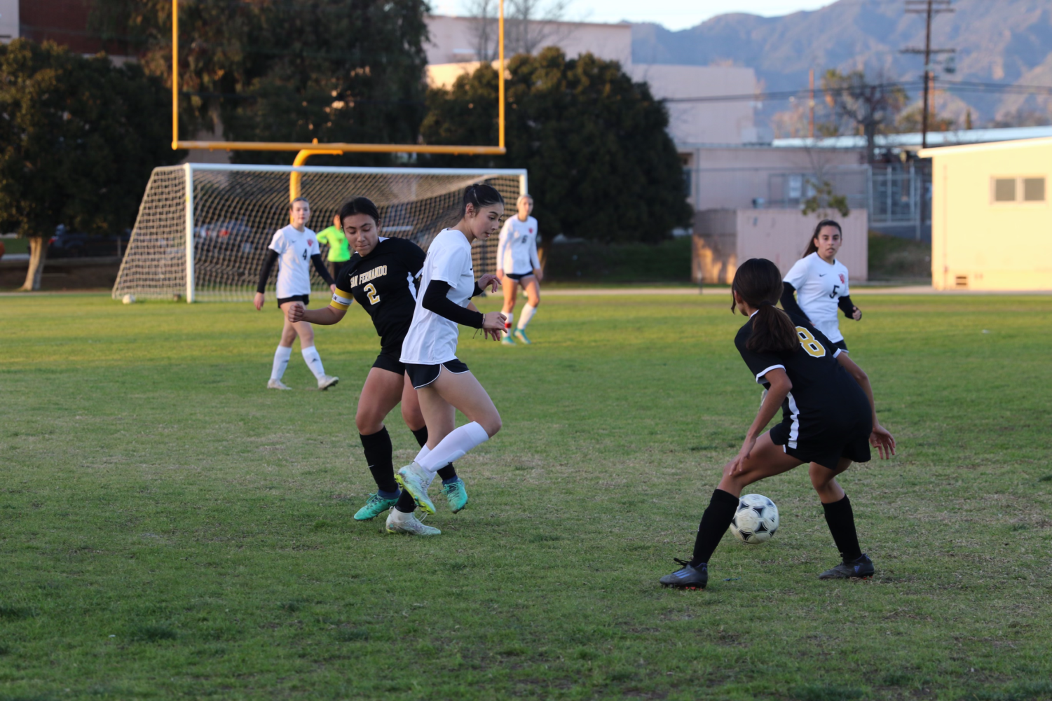 Girls soccer end the season with a loss against San Fernando Tigers