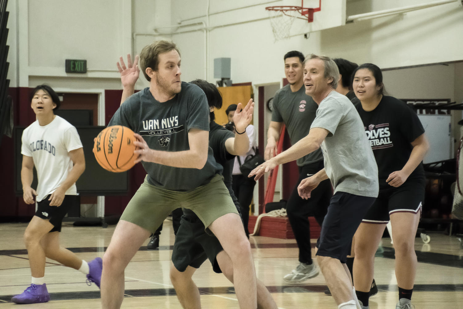 Students defeat the faculty team once again