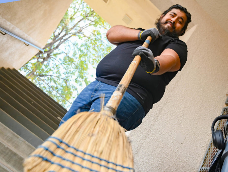 After years of being a full time prison guard, Gabriel Figueroa has taken what hes learned from his experiences and applied it to his new custodial position.
