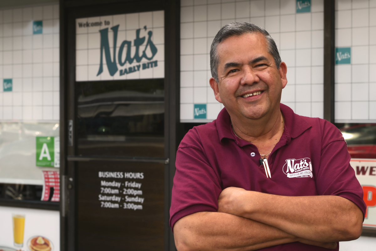 Nats Early Bite has been a staple of Sherman Oaks for over forty years. Victor Carlos has run the restaurants with a fervor for the food industry. 