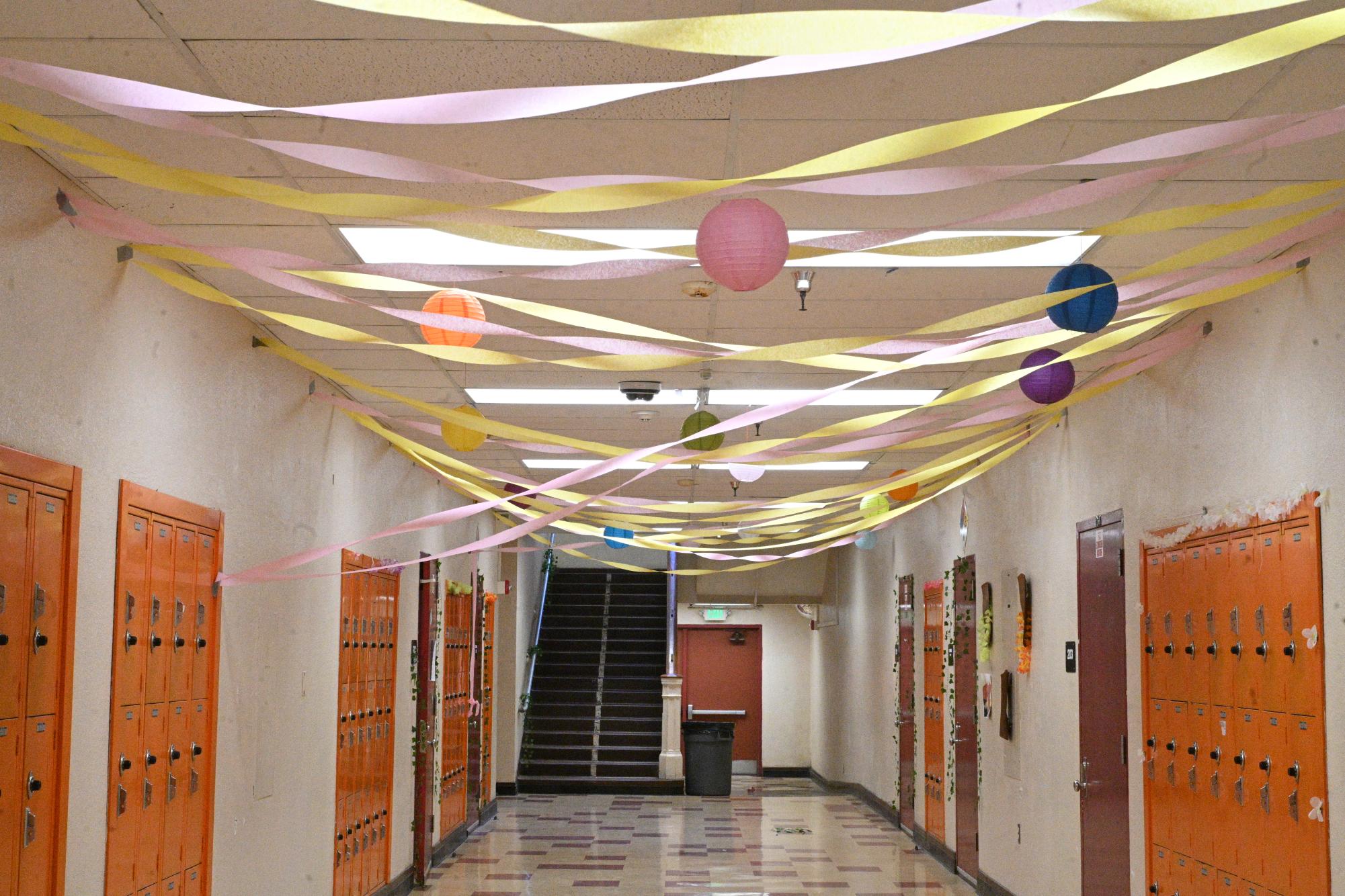Students at the school are competing in a hallway decoration contest, transforming hallways into seasonal scenes. This event fosters creativity, teamwork, and school spirit among the classes.