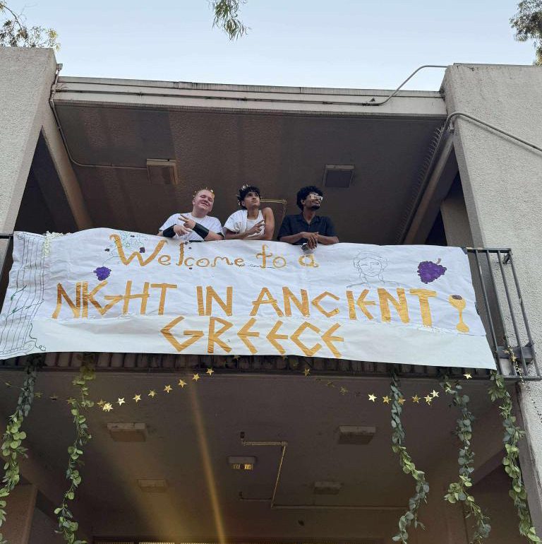 Students take a trip back to Ancient Greece for this year’s Homecoming Dance