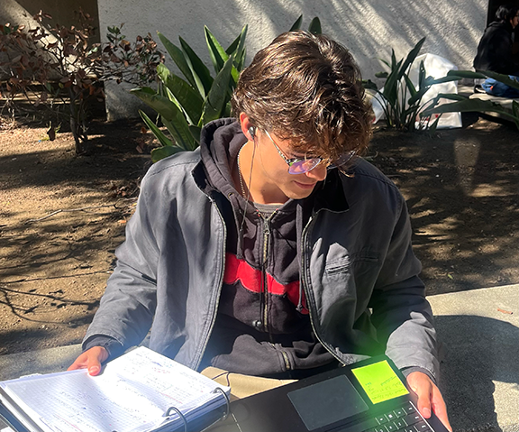 Discover the most popular study spots around Van Nuys High School, from places with ample sunshine to cozy classroom corners perfect for focus.