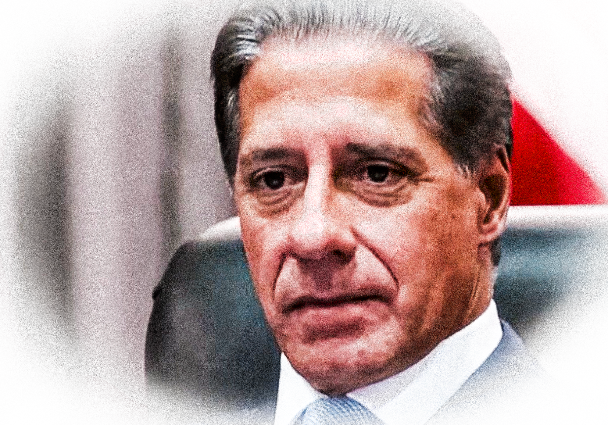 El FBI allana la sede del LAUSD y el hogar del superintendente Alberto Carvalho