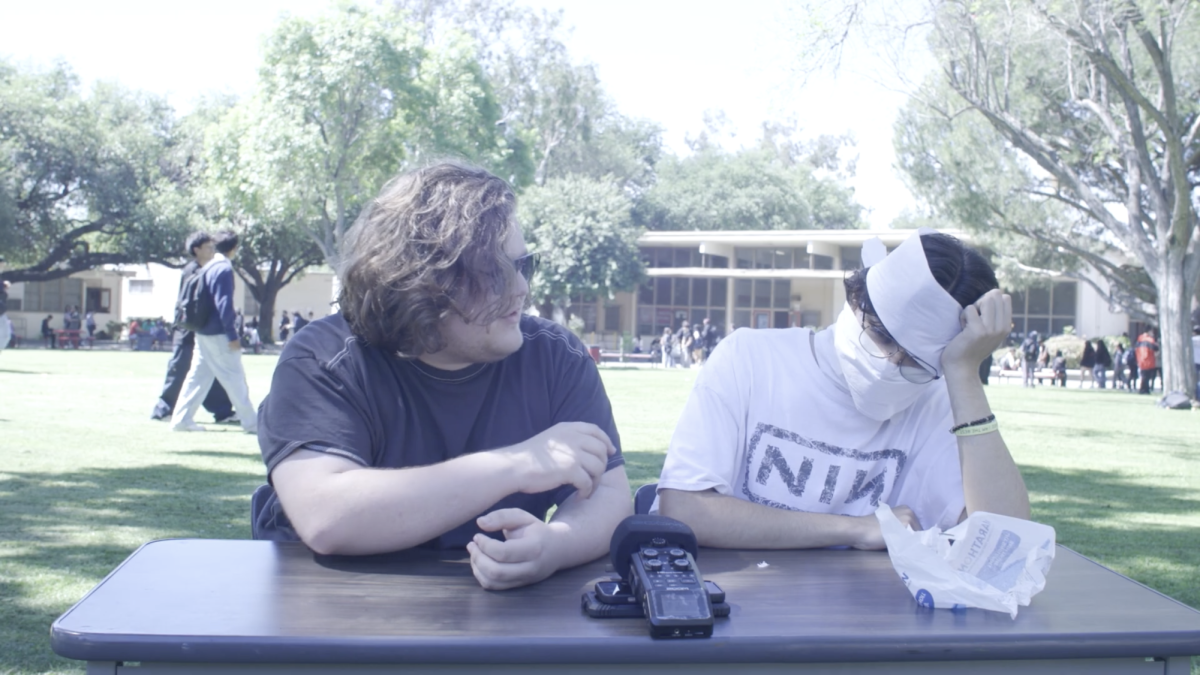 The Joke Episode | [Tunin' In]