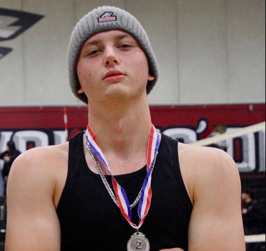  HE'S UP THERE  Senior Daniel Vishneskiy reveals personal perspective of adjusting to life on and off the court at his staggering height. 