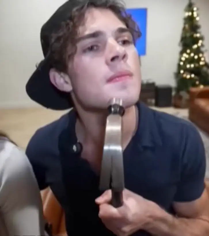 Internet personality Clavicular live-streams himself trying bone smashing Kick | Clavicular