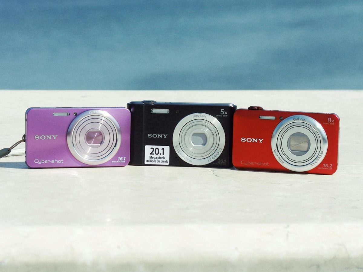  MINIMAL RETRO-FUTURISM  Gen Z is turning back to digital cameras for nostalgia, aesthetics and personality-honest Instagram ready shots. 