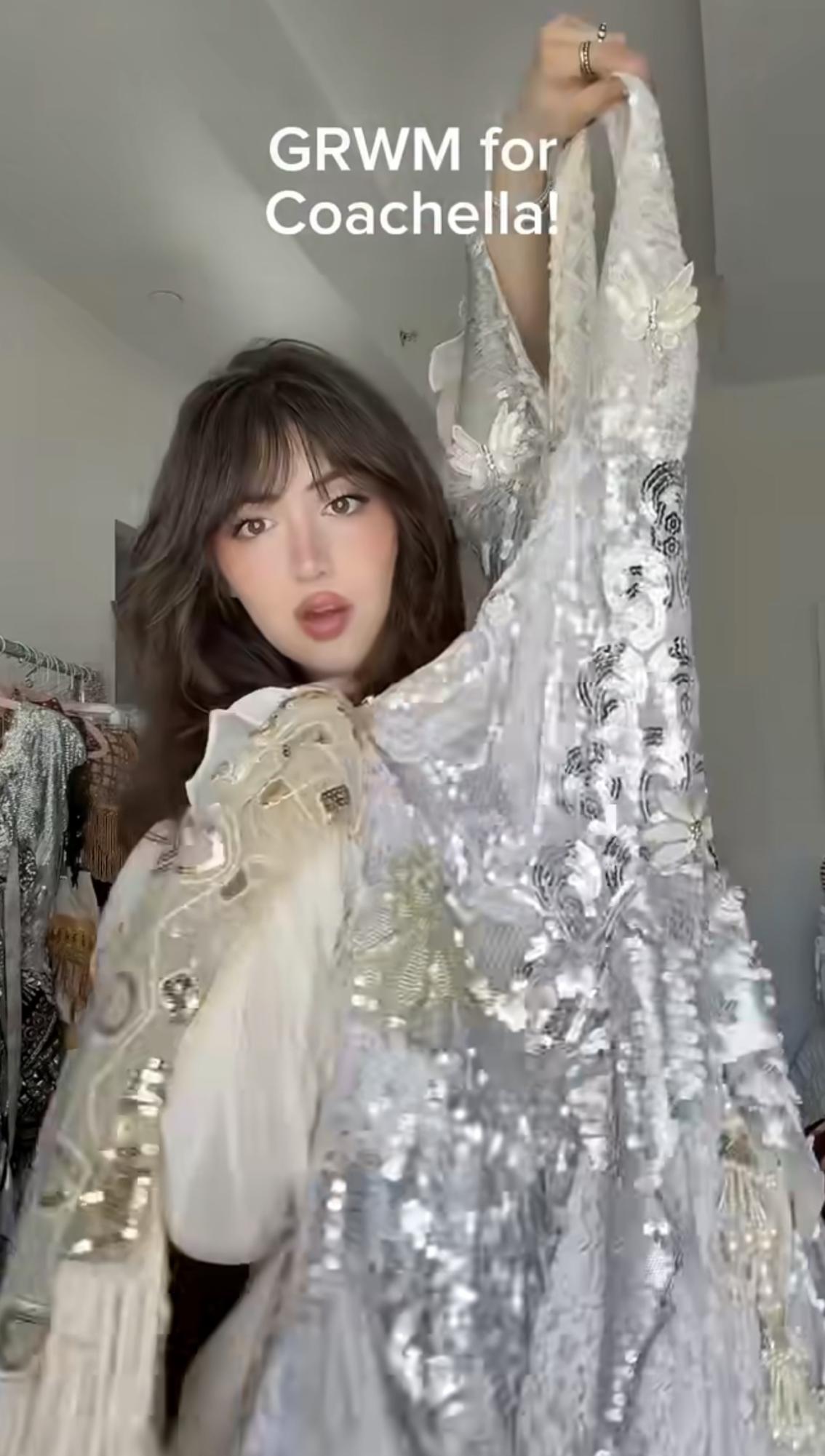 Coachella is back this weekend in the California desert. Between Sabrina Carpenter, Justin Bieber and a wall of paid influencer content, Van Nuys High School students say the festival looks less like a concert and more like an ad. Here is what they noticed.
